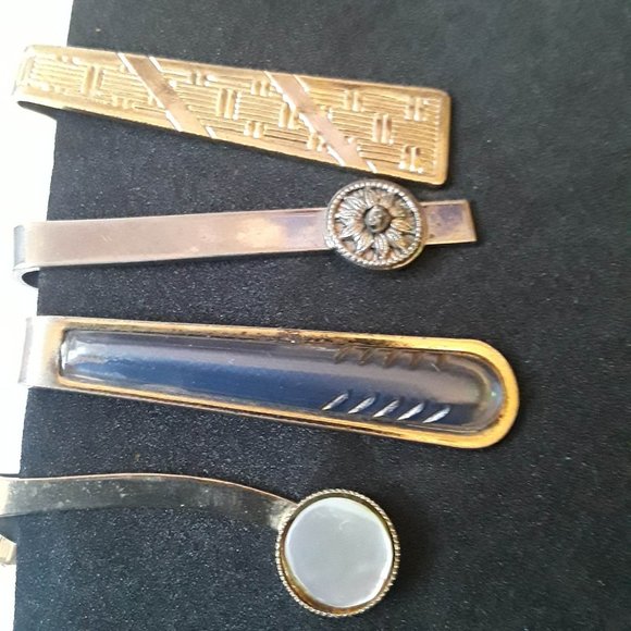 18 VINTAGE TIE CLIPS 2 COLLAR CLIPS 4 OLD CUFFLINKS (1) HICKOK + 11 OTHER CLIPS - Picture 2 of 4